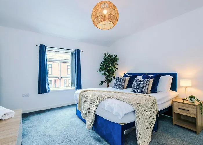 2bdr Droylsden House In With Wparking * Μάντσεστερ