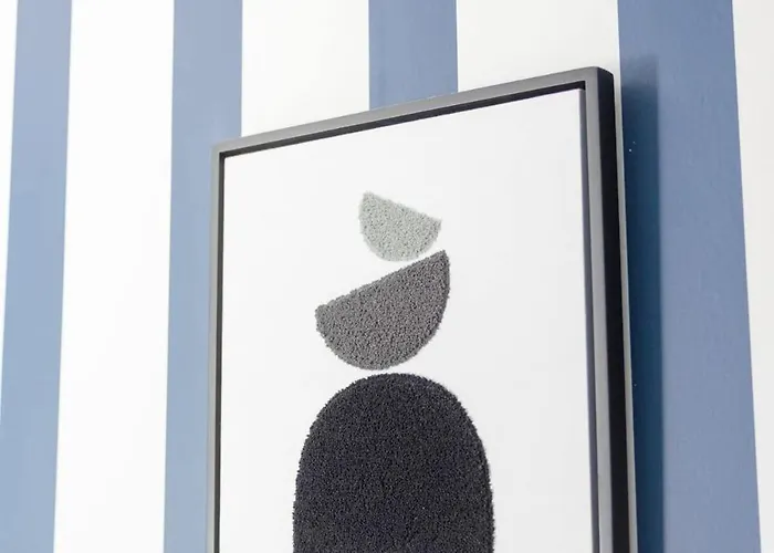 Apartamento Charming 2-bed In M16