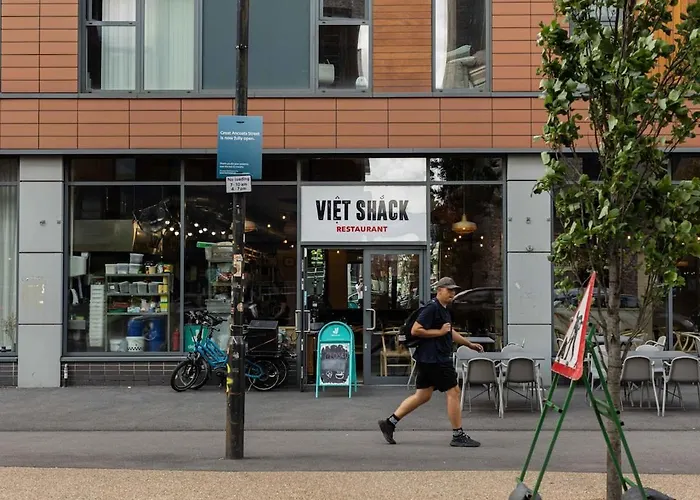 Amalfi 2br Urban Retreat