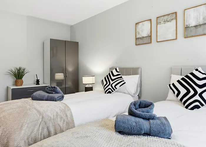 شقة Lux 2bd, Free Parking & Wifi, Near Mcr Center And Media *