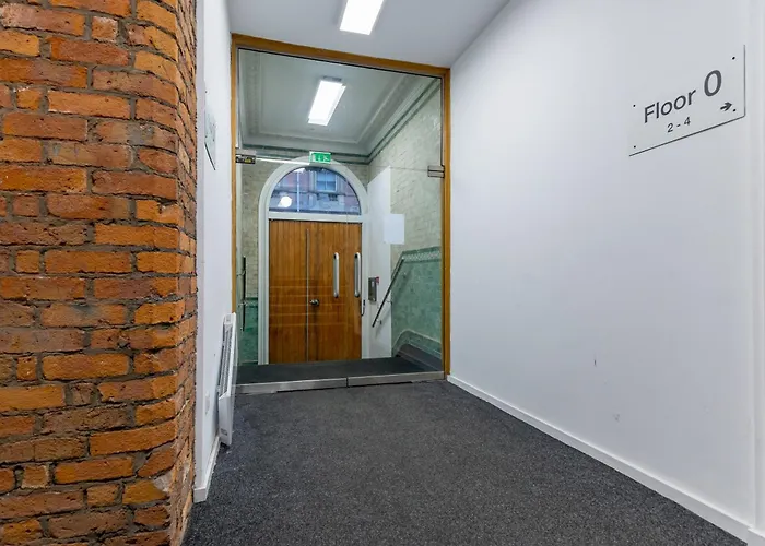 Apartamento King Bed Flat In The Heart Of The - Pass The Keys Mánchester