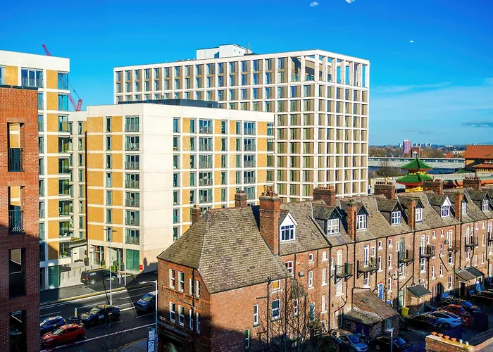 Modern 2br Flat For 4 Full Kitchen Apartment