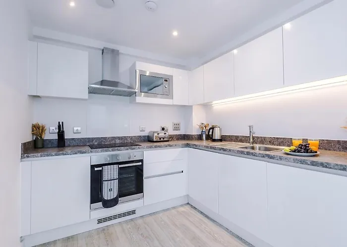 Central, 2 Bedroom, Penthouse Duplex Manchester