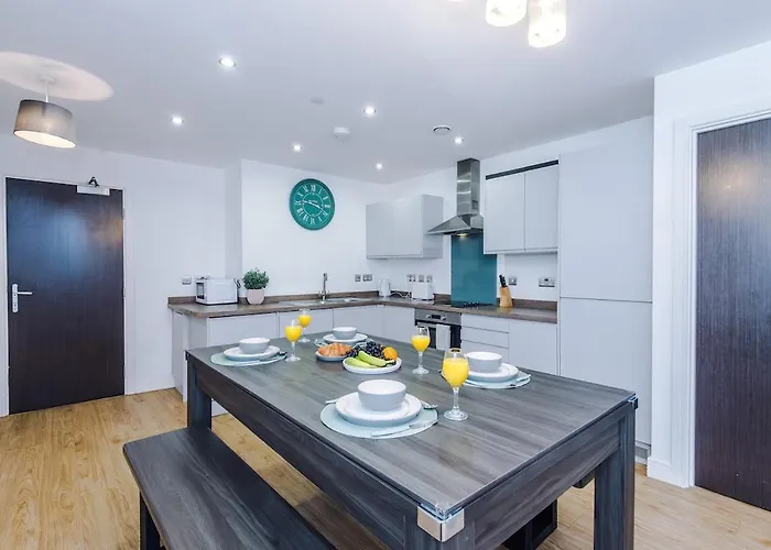 Centre, Central, Pool Table