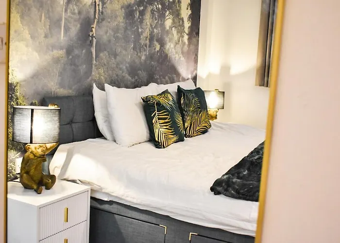 Pinecone - Centre Apartman Manchester