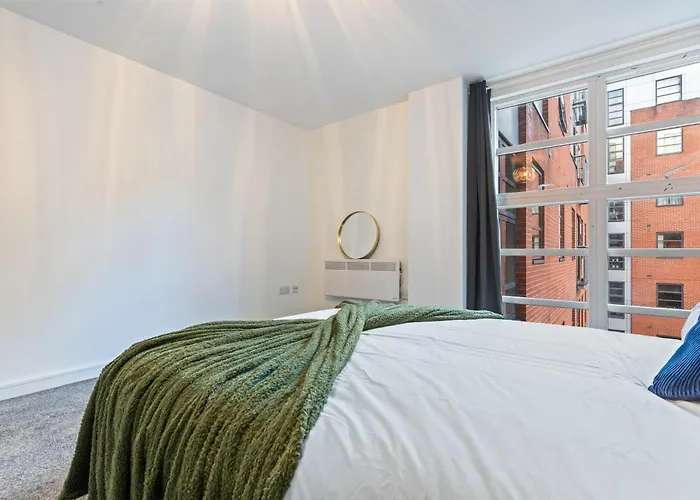2-bed Apt-sleeps 5-long Stays-oxford St Manchester