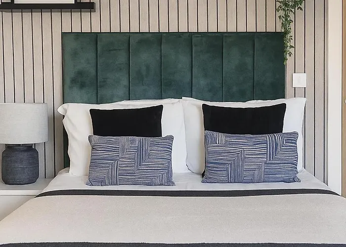 Designer Penthouse In With Parking * Μάντσεστερ