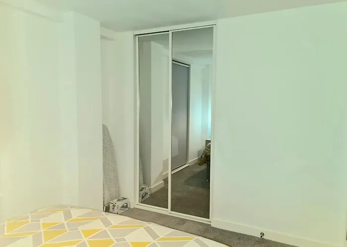 Daire Luxury 2 Bed Apartment, Kingsize Beds, 2 Bathrooms