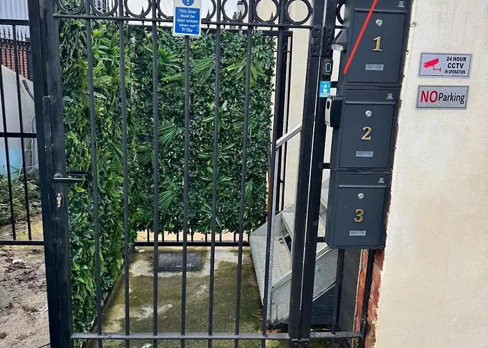 Flat In Manchester, 2 En-suite Beds, Etihad, Coop Διαμέρισμα *