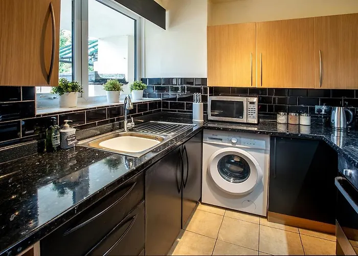 Stylish In Salford With Free Parking Apartamento