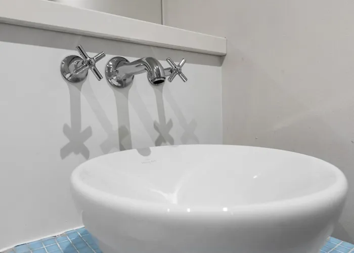 Centre 1b With Free Private Parking & Balcony Apartment Manchester