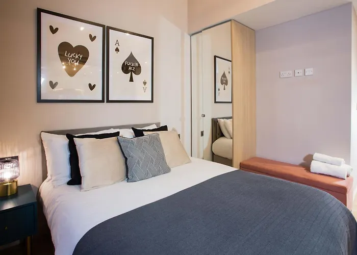 Appartement Spacious 3-bed Retreat - Modern & Super