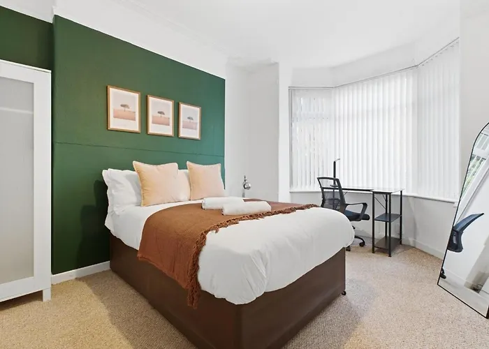 Appartement Spacious 4 Bedroom House With Pacman,darts, Netflix By Vista Short Lets Manchester