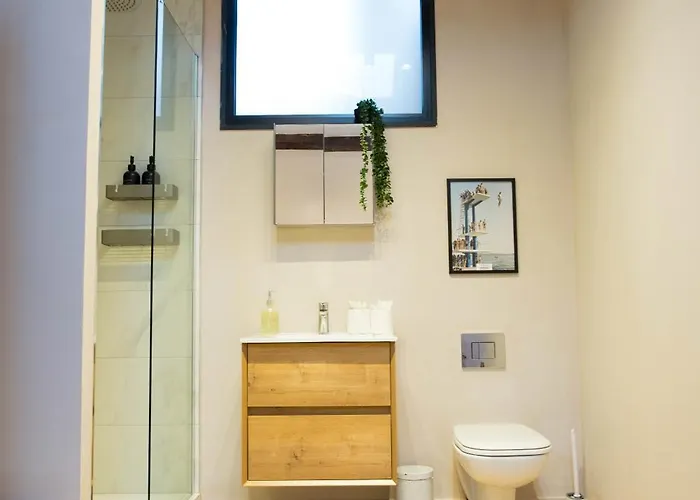 Spacious 3-bed Retreat - Modern & Super Manchester