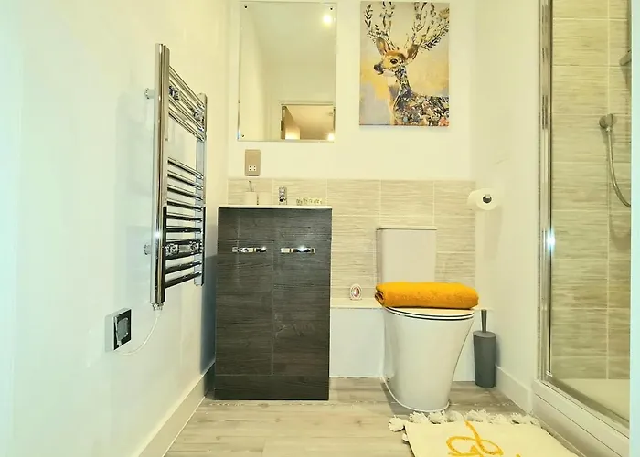 Luxury 2 Bed Apartment, Kingsize Beds, 2 Bathrooms * Μάντσεστερ