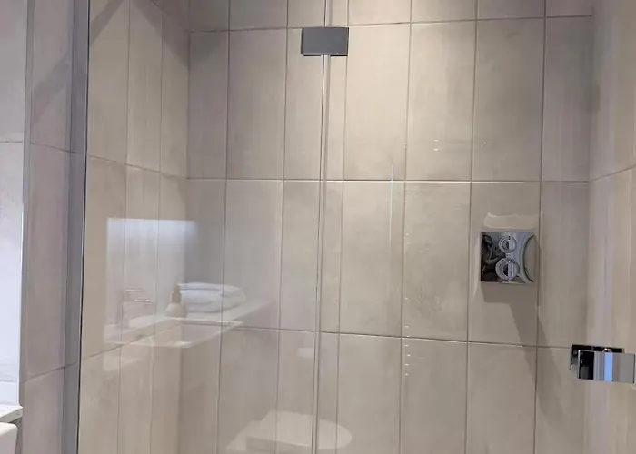 Apartman 2bed - Sleeps 4 Centre Parking