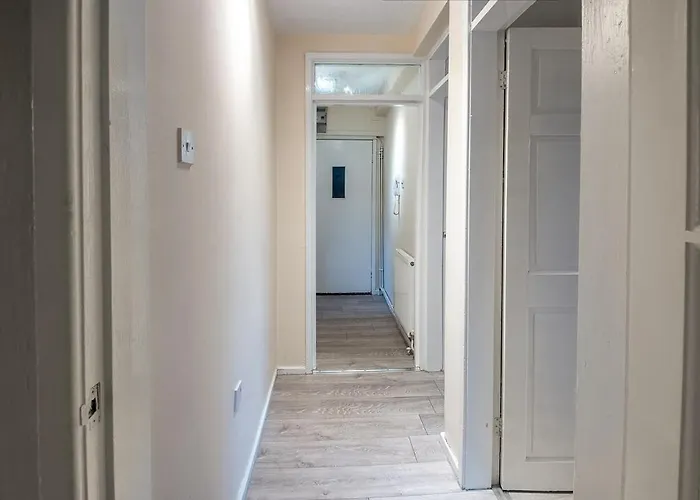 Appartement Stylish In Salford With Free Parking *