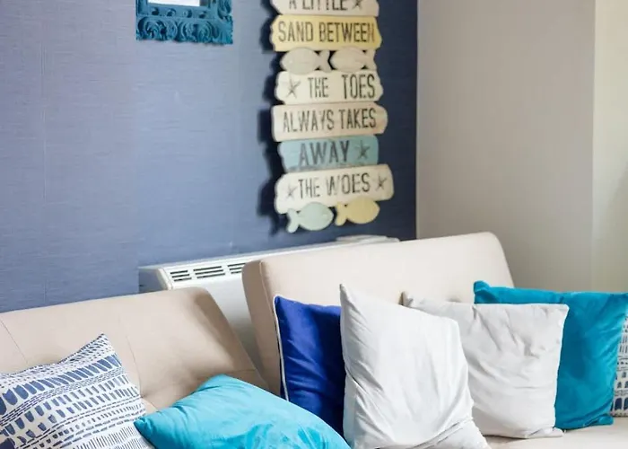 Charming 2-bed In M16 Apartamento