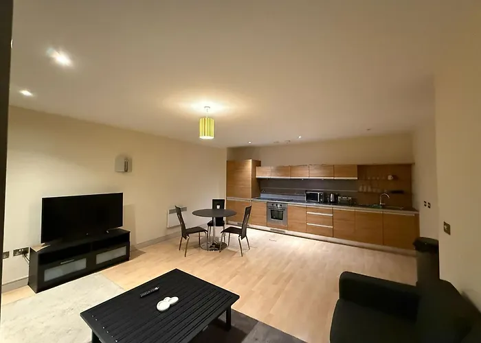 Spacious 2-Bed Apartment In Manchester City Centre Manchester