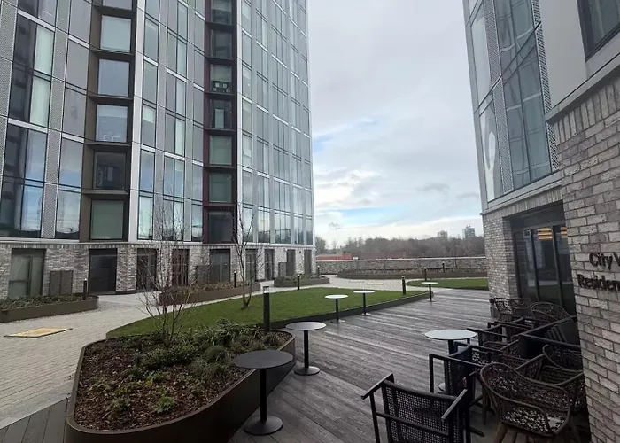 Apartment Modern In *