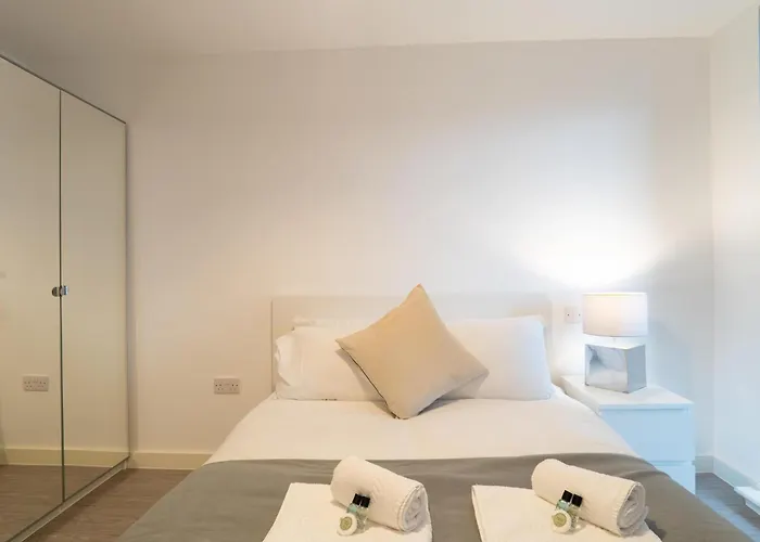 Bright 1 Bed In W Balcony Διαμέρισμα Μάντσεστερ