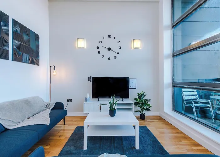 Modern 2br Flat For 4 Full Kitchen Apartament *