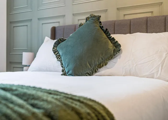 2-bed Apt-sleeps 5-long Stays-oxford St Appartement