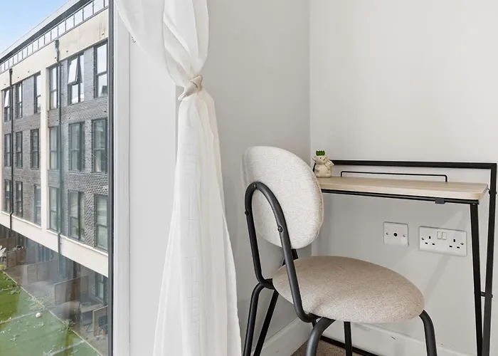 Lux 2bd, Free Parking & Wifi, Near Mcr Center And Media Apartment Manchester