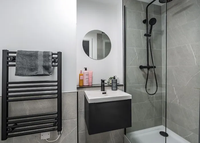 Appartement 2 Bedroom - Old Trafford - Balcony - Free Parking Manchester