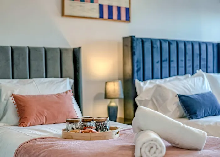 The Trafford Centre - City View - Close To Airport - Sleeps 6 Манчестер