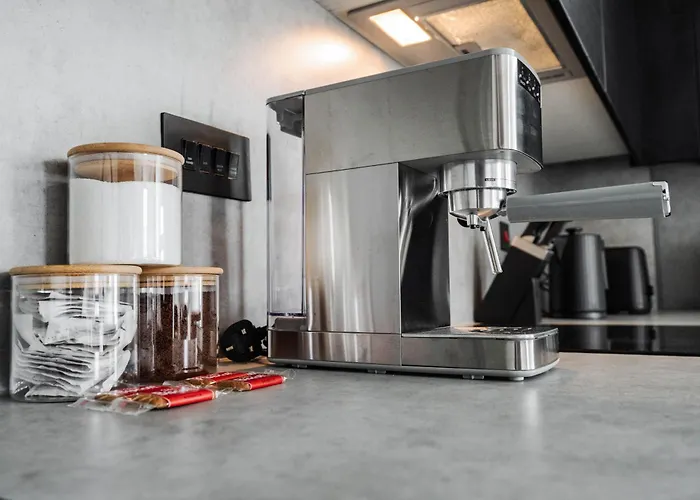 דירה 2 Bedroom - Old Trafford - Balcony - Free Parking מנצ'סטר