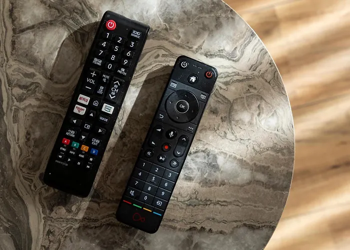 Appartement Free Parking, Large House For Contractors & Families, Sleeps 6, 15mins To Centre