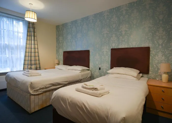 Otel Luther King House 2*