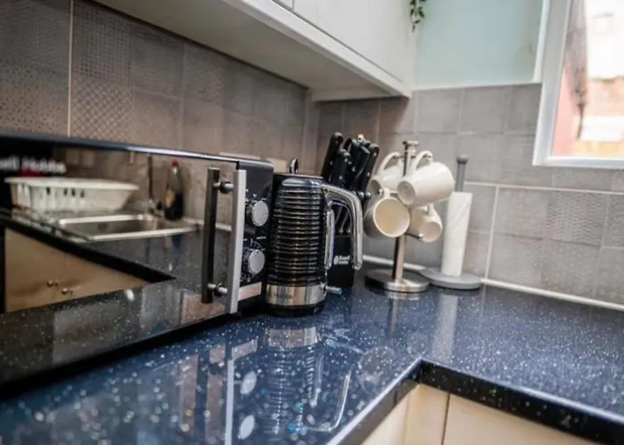 Family-friendly Two-bedroom Near Stadium