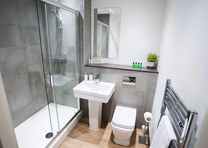 Staycay - Modern 1-bed In Centre Daire *