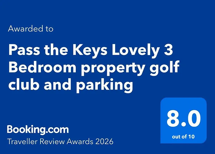 Pass The Keys Lovely 3 Bedroom Golf Club And Parking *