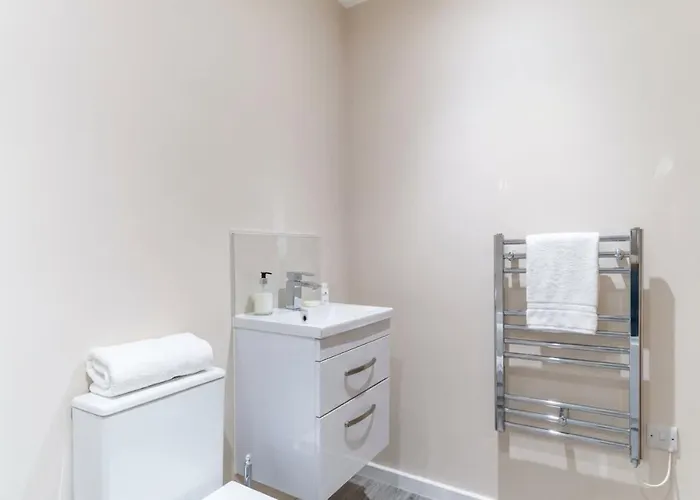 Fantastic 1 Bed Flat - Sleeps 3