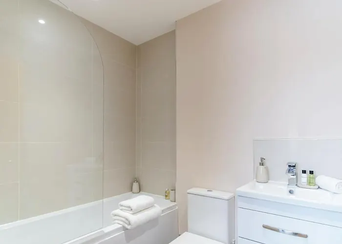 Fantastic 1 Bed Flat - Sleeps 3 Appartamento *