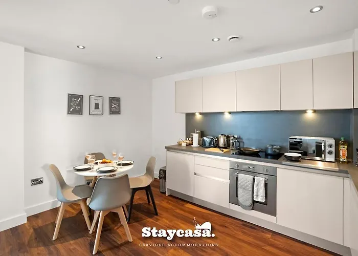 Spectacular Apartment Balcony View In Cit… - 19611 Apartamento Manchester