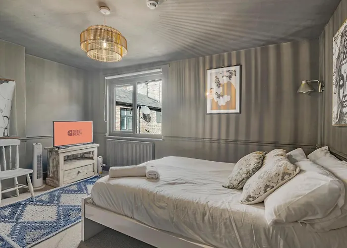 Guestready - Rose And Monkey Hotel Manchester