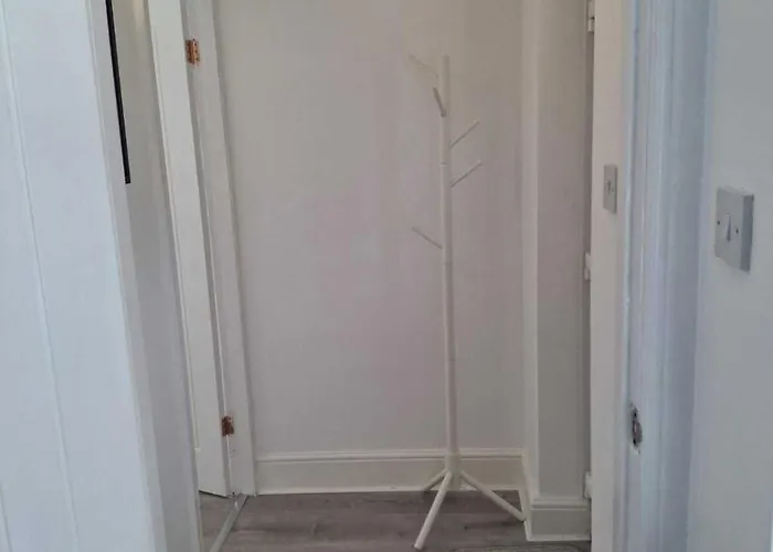 Cosy 2-bed House In Сasa de vacaciones