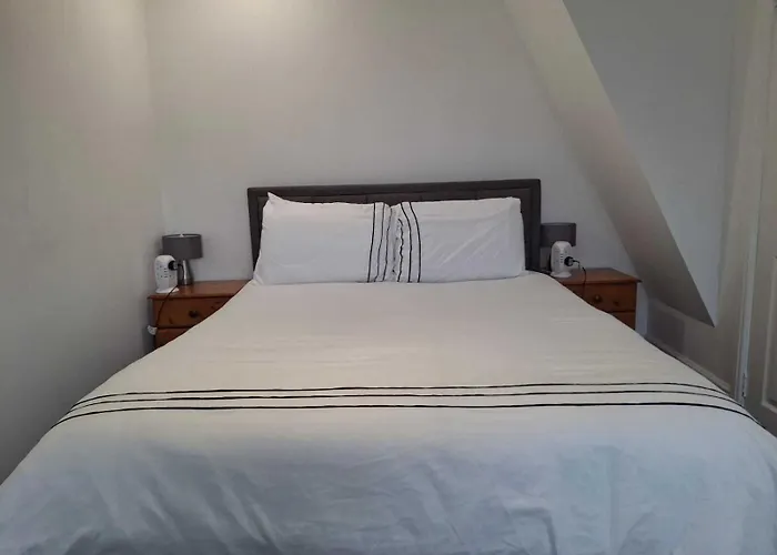 Cosy 2-bed House In Tatil Evi Manchester