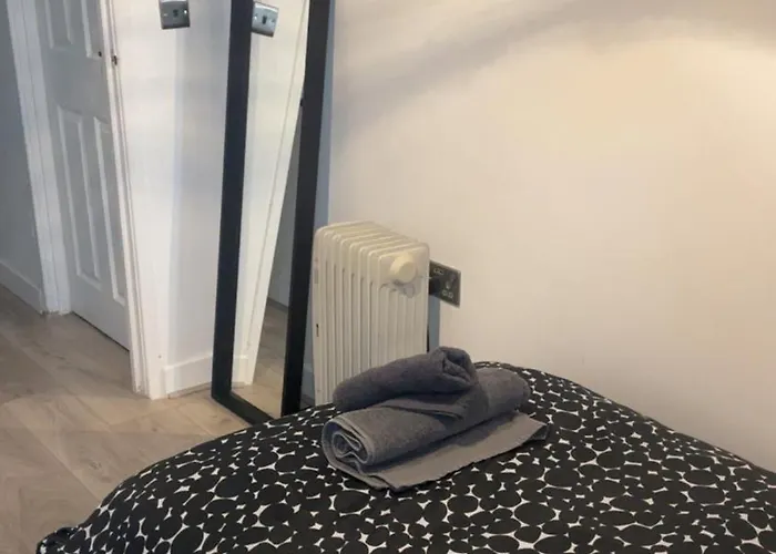 Homestay A House Near Etihad And Town Centre Manchester