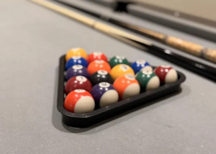 Spacious 3-bed House With Private Yard *