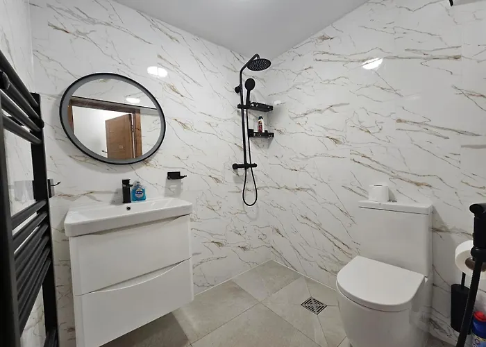 بيت للعطل Near Old Trafford Modern 4br House For 7 Guests *