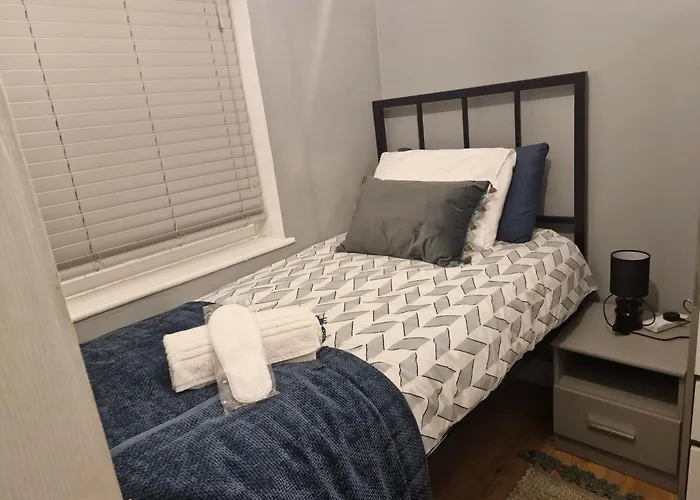 別荘 Sleeps 5 - Free Parking Wifi Near Airport &