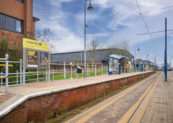 Modern 2br In M5, Man United Stadium, And Mediacity Daire