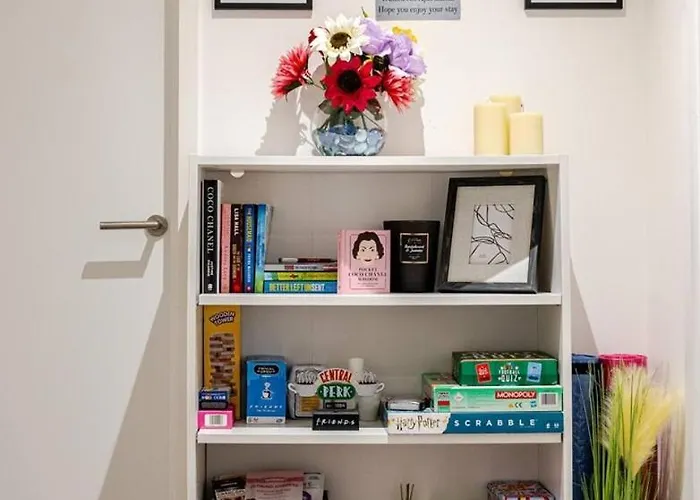 Lets Sa I 2bed 2bath L Waterfront L Private Balcony I Relaxing Retreat I Great Location Manchester