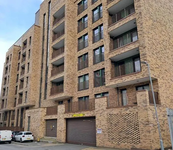 Lets Sa I 2bed 2bath L Waterfront L Private Balcony I Relaxing Retreat I Great Location Apartment