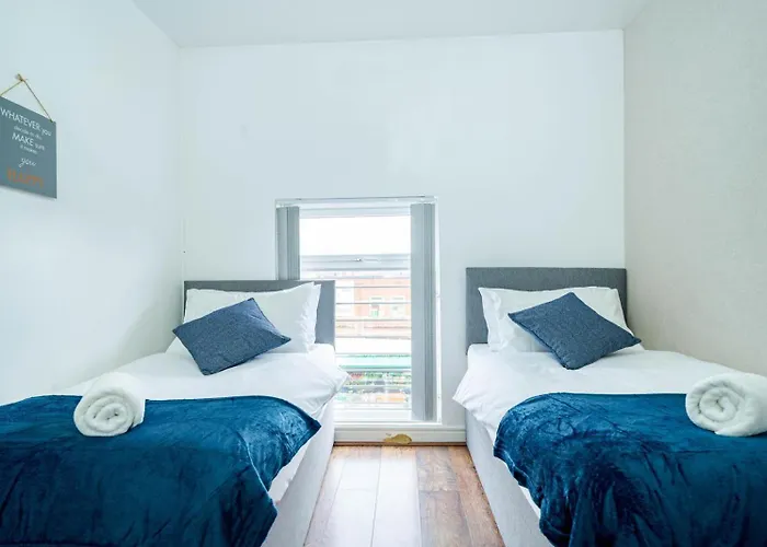 Rusholme Apartment *